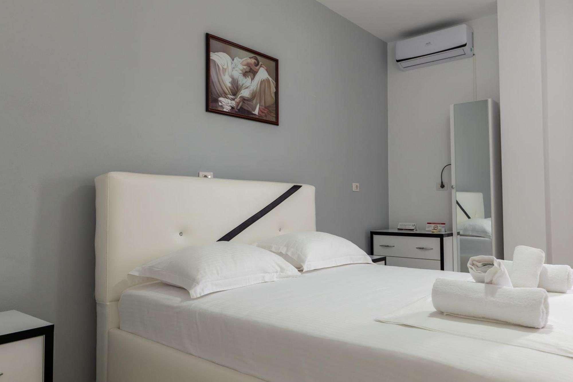 Hotel Artur2 Ksamil Exteriér fotografie