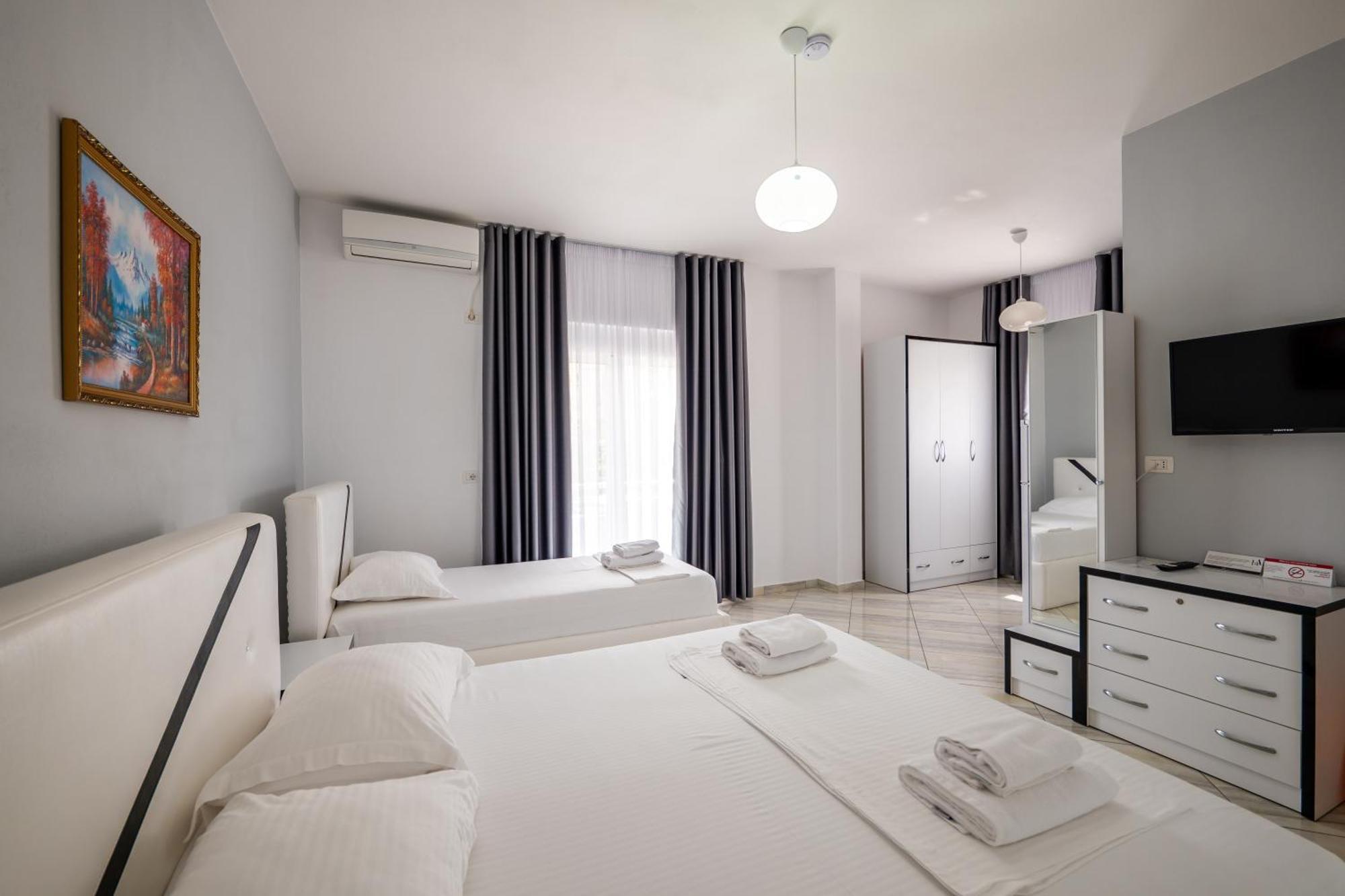 Hotel Artur2 Ksamil Exteriér fotografie